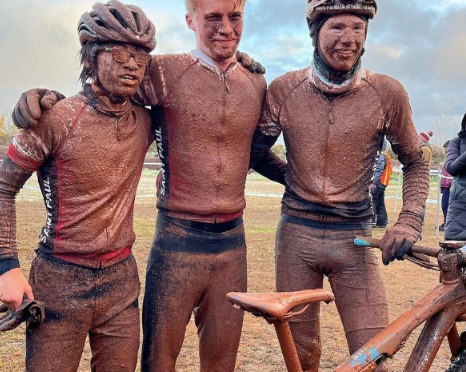 Highland Park MTB team